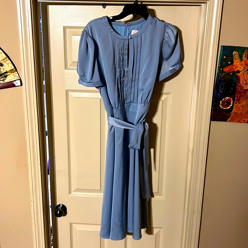 Periwinkle blue dress 👗 tie waist🥰